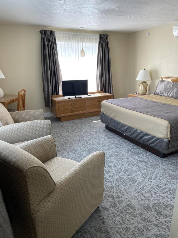 Lake Front Hotel Купърстаун Екстериор снимка
