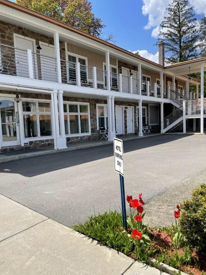 Lake Front Hotel Купърстаун Екстериор снимка